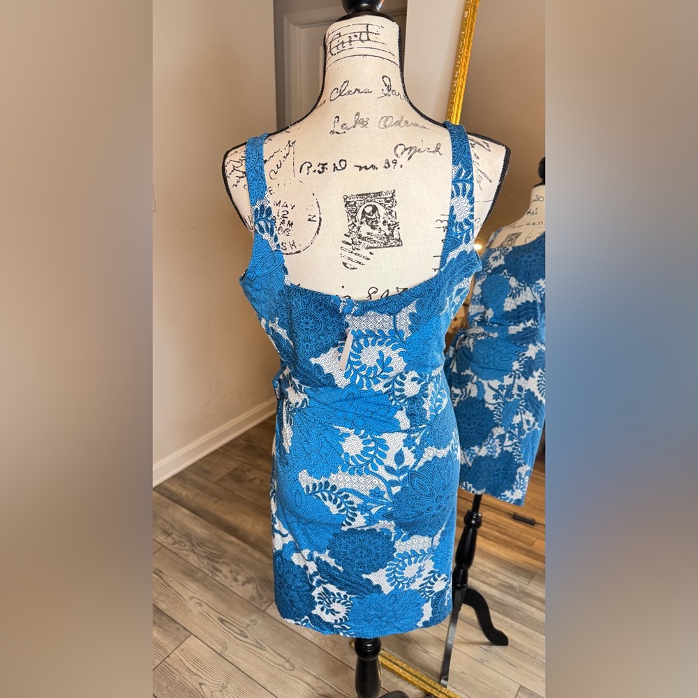 LOFT Blue Floral Tie-Waist One-Piece Swim Cover Dress - Picture 7 of 12
